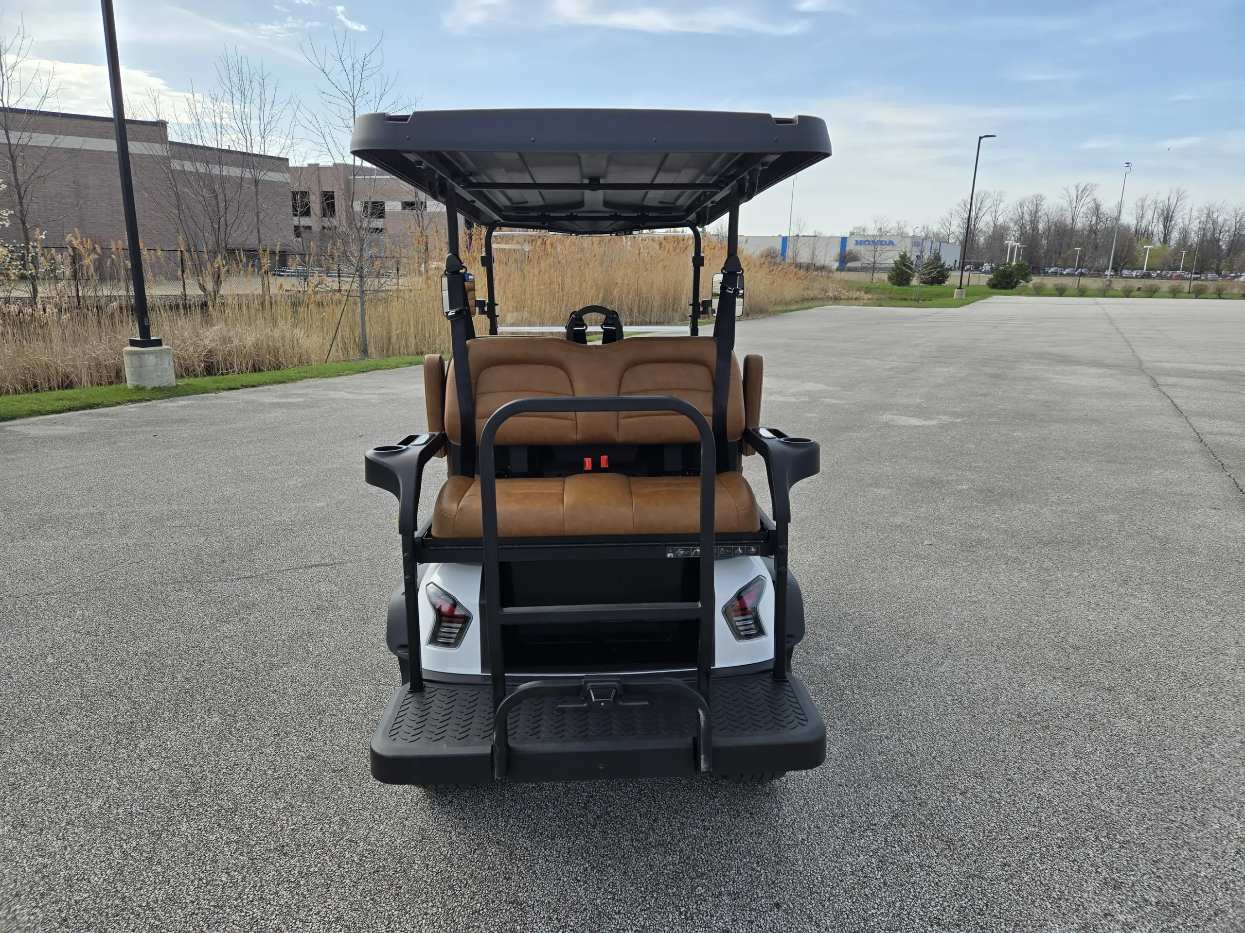 dach falcon golf cort Medina Ohi