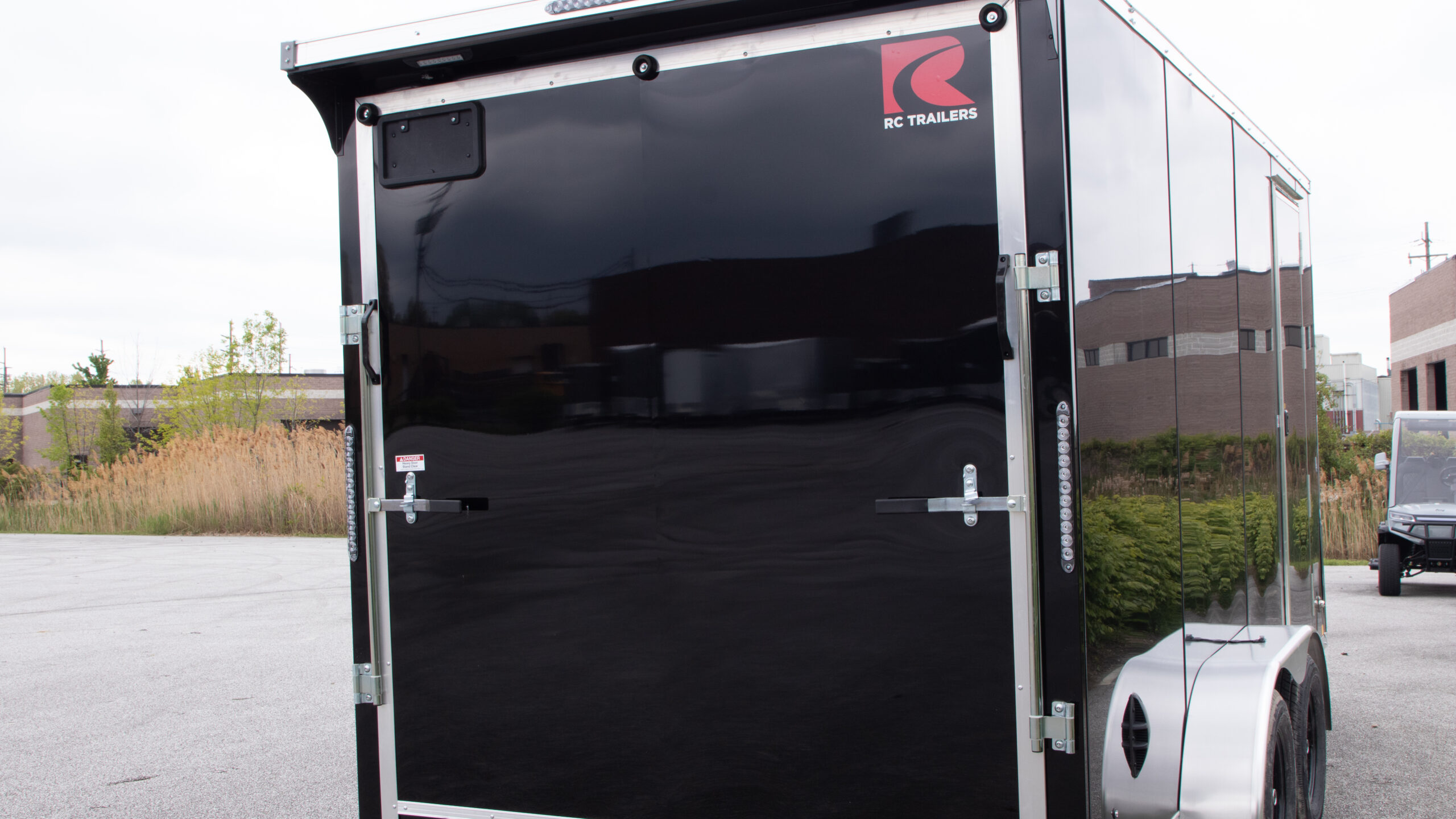7x16 rc trailer cargo trailer for sale rear door view