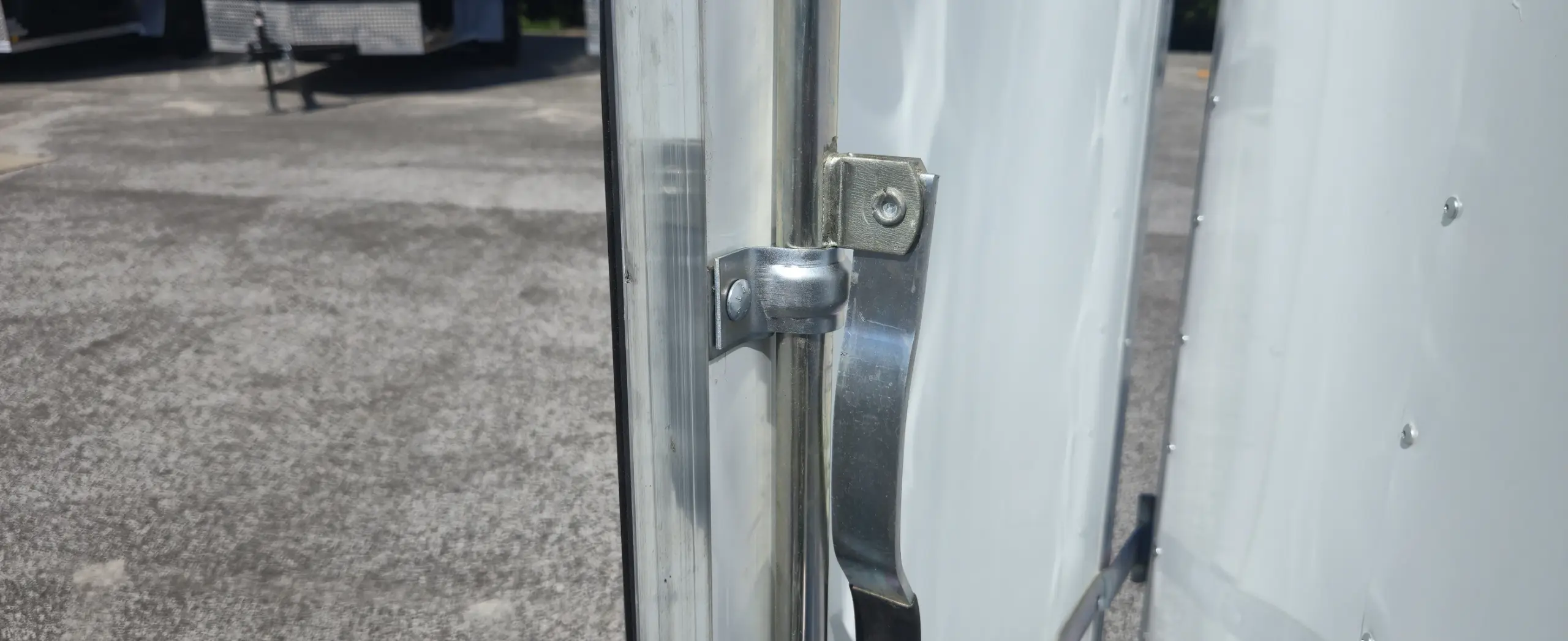 enclosed landscape trailers for sale russell ohio