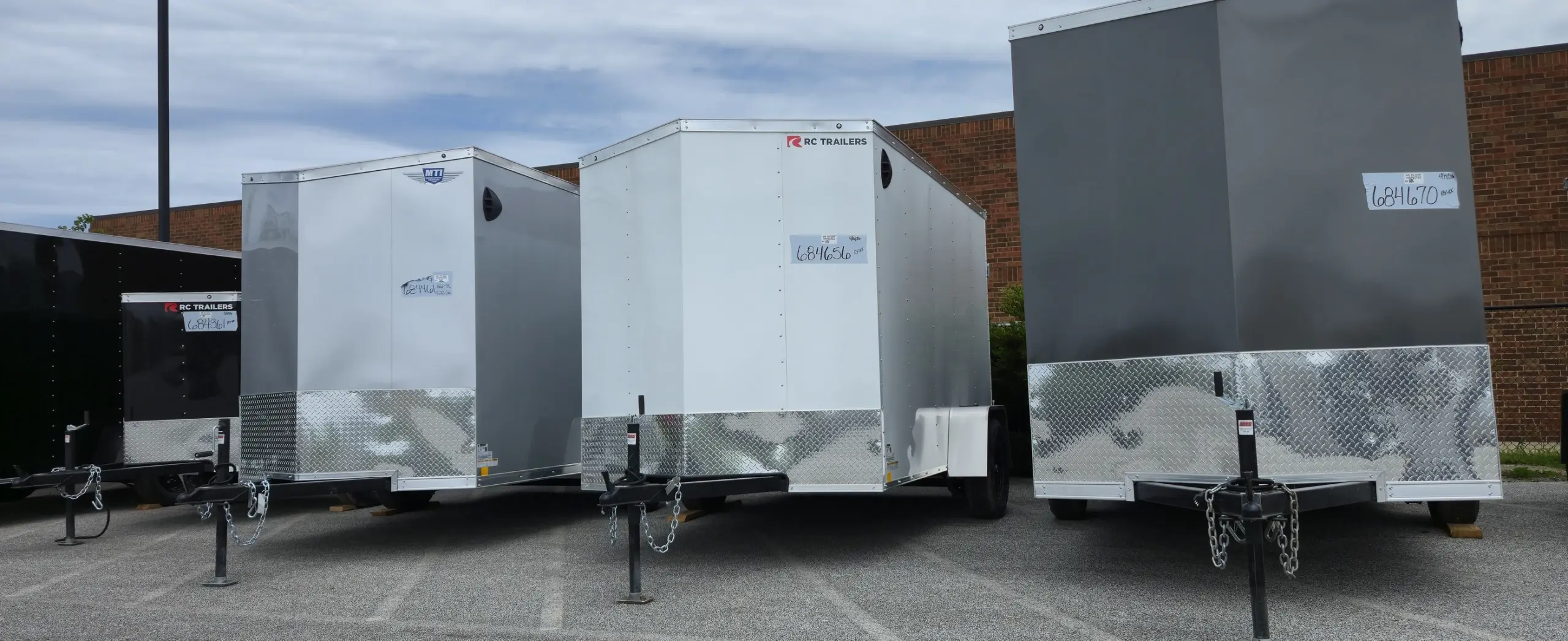 enclosed landscape trailers for sale willoughby ohio
