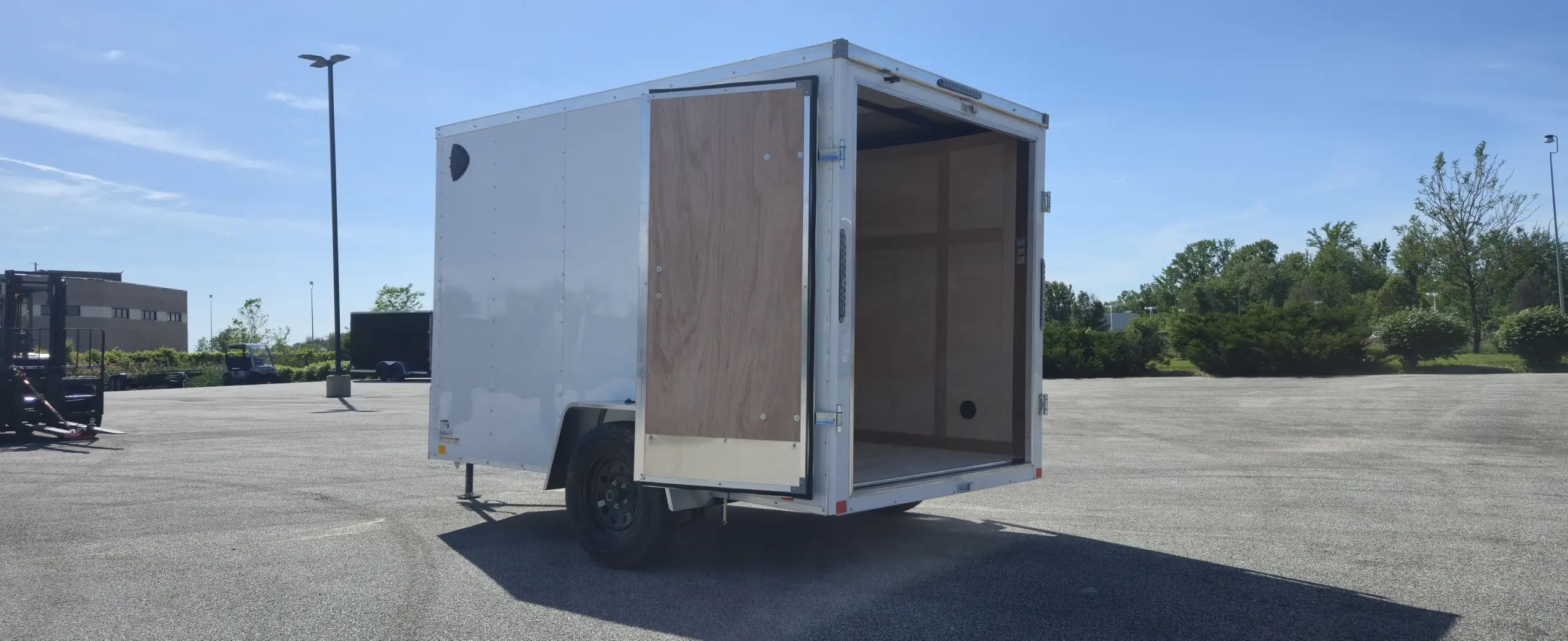 enclosed landscape trailers for sale woodmere ohio