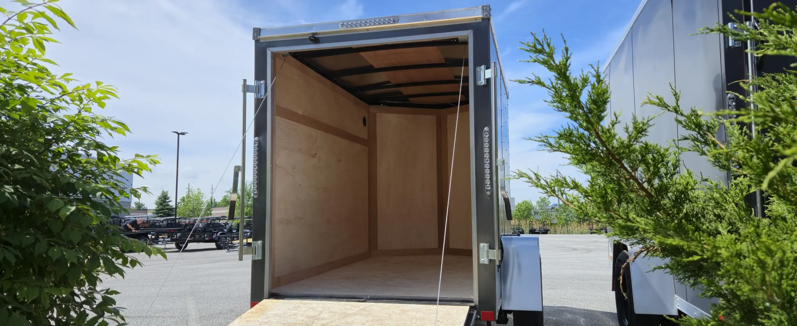landscape enclosed trailers concord ohio