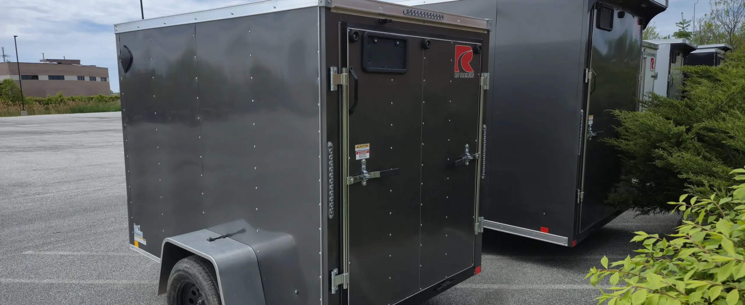 landscape enclosed trailers painesville ohio