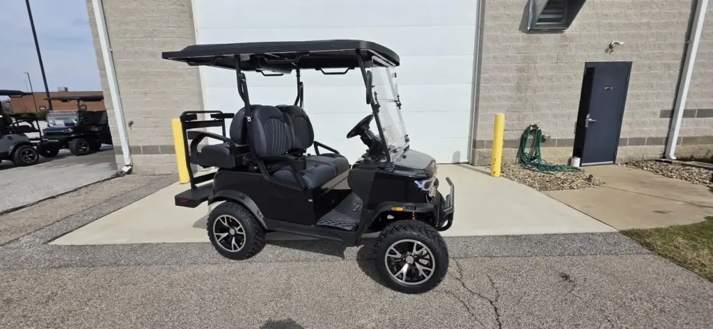 What Is The Difference Between An ATV And A UTV willowick ohio