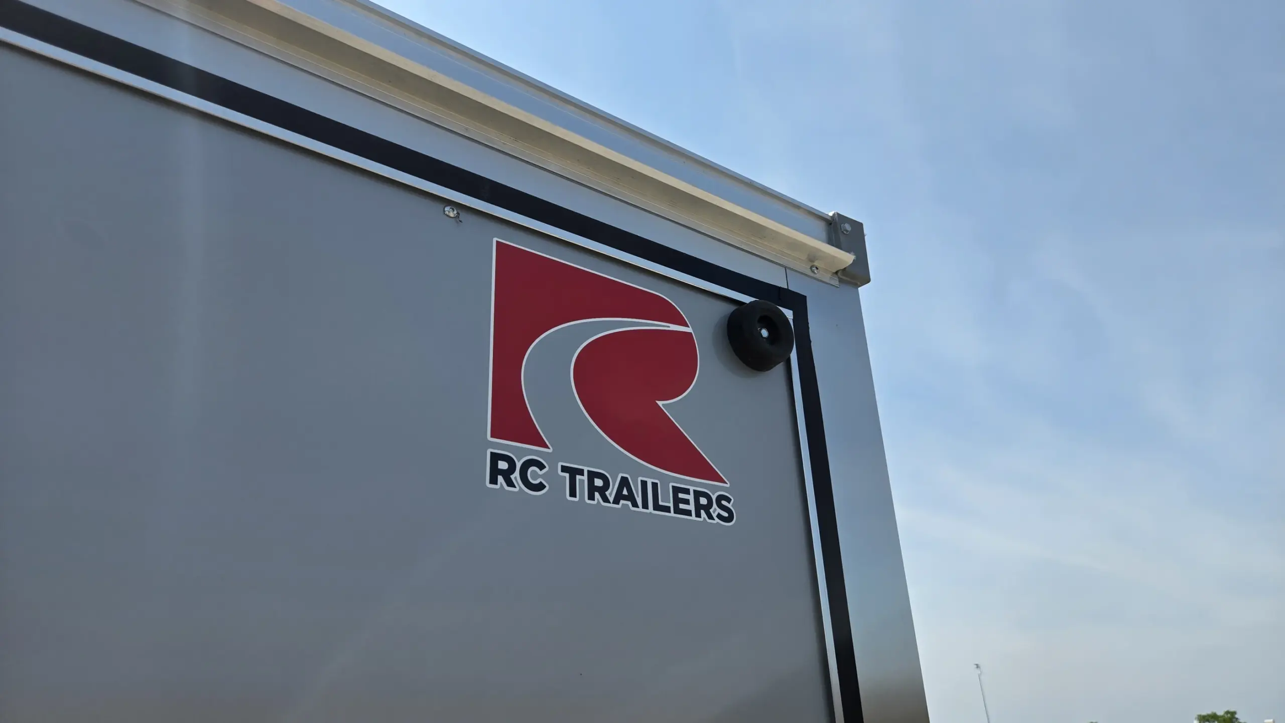enclosed cargo trailer in mentor ohio willoughby ohio