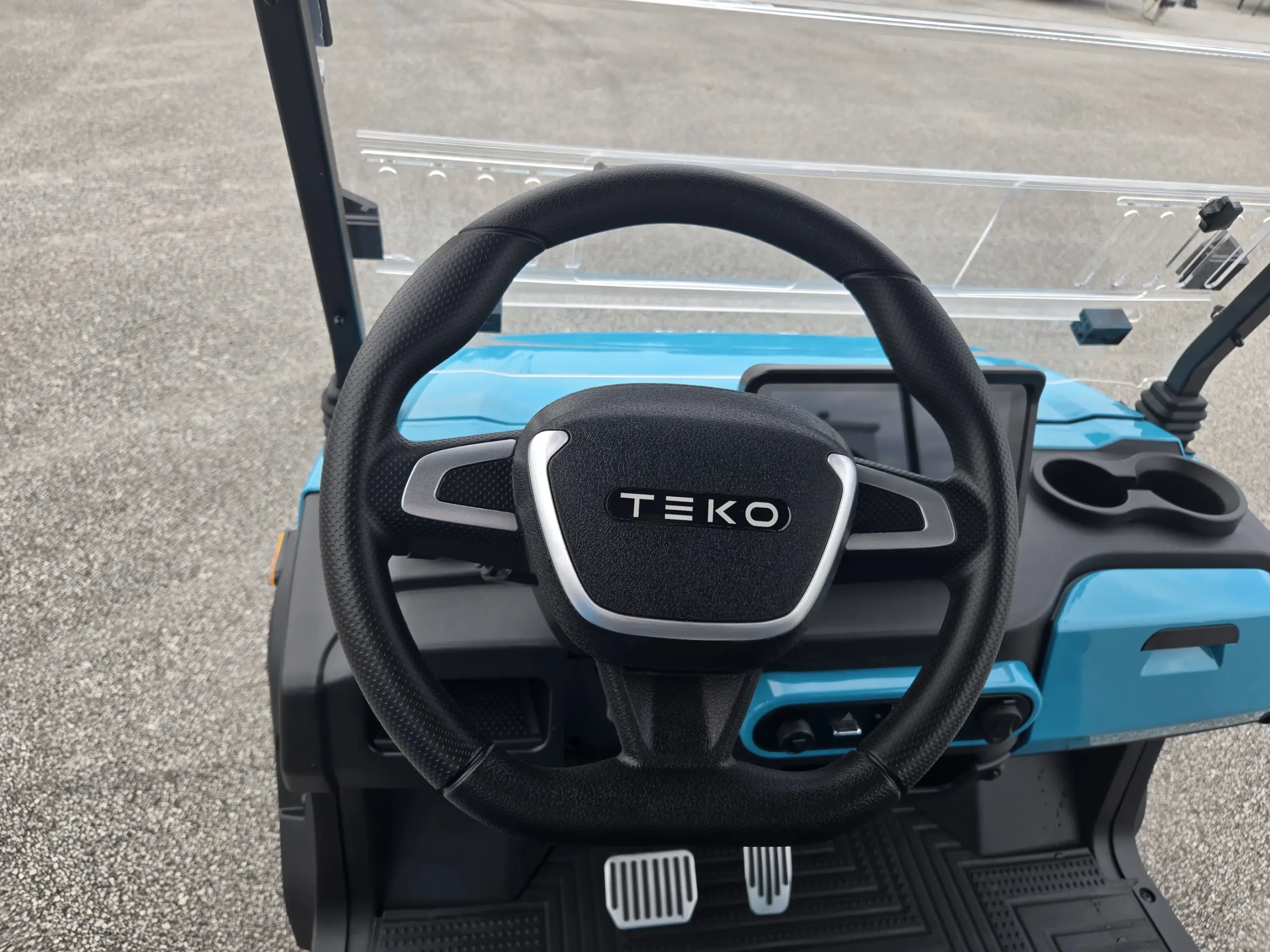 six seater golf carts​ mentor golf arts & trailers