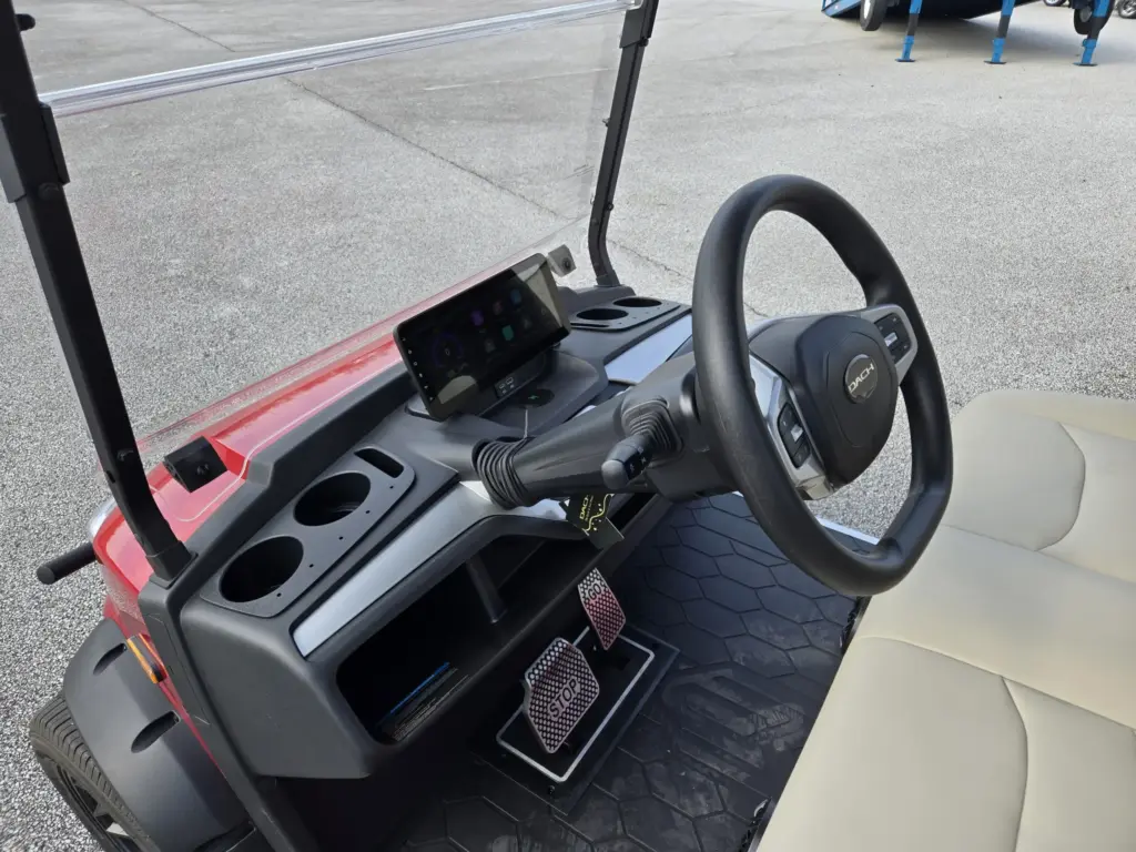 how wide is a golf cart Kirtland Ohio
